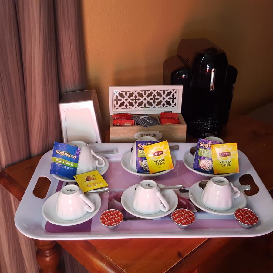 Hotel Calaluna Biella Bagian luar foto